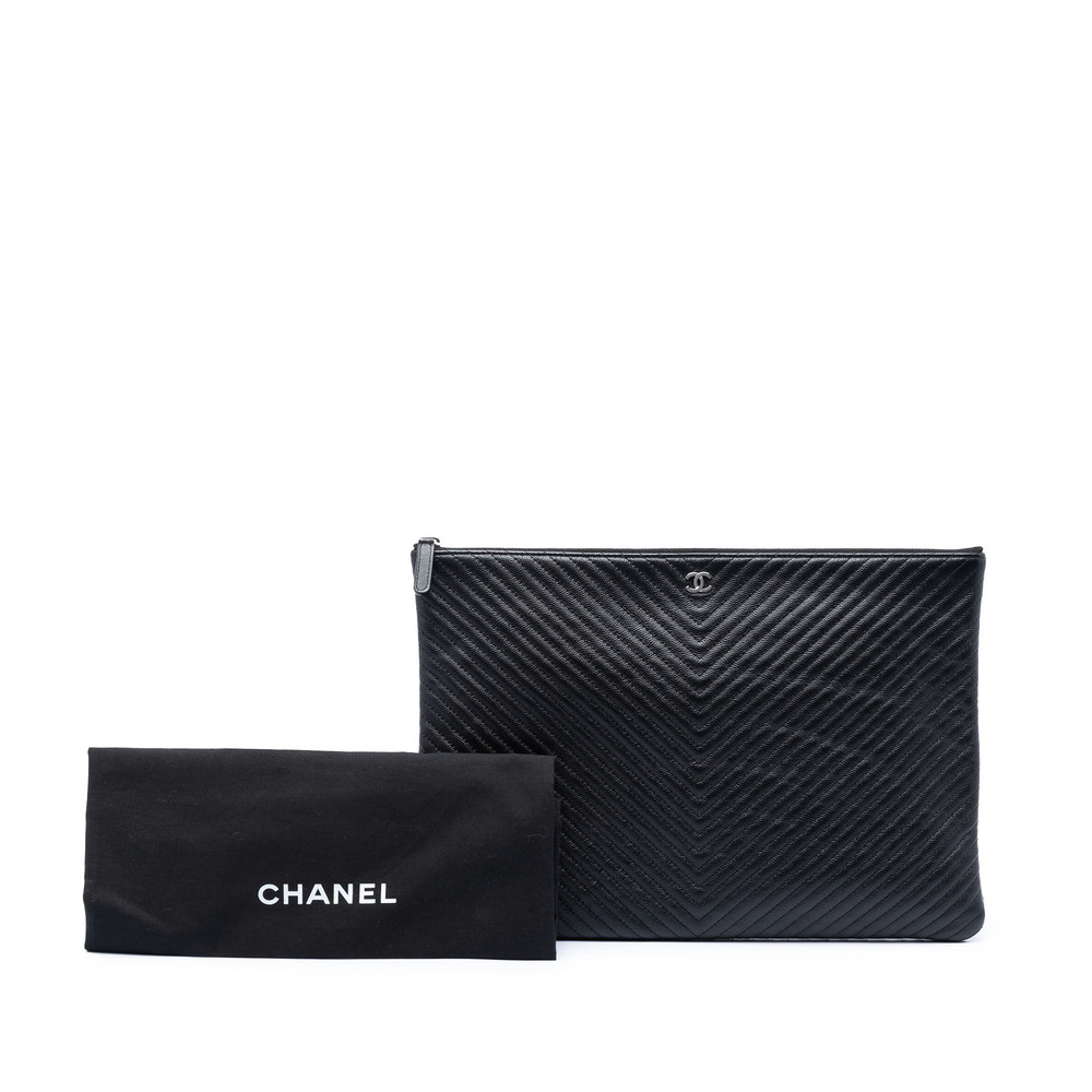 Pre-Loved Chanel Large Chevron Caviar O Case Clutch - Picture 8 of 8